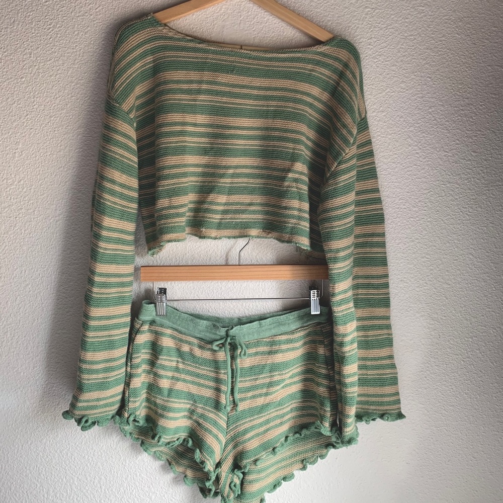 NASTY GAL LOUNGE SET💚